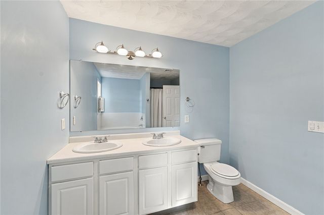 394 Westmoreland Lane, North Kingstown, RI 02874