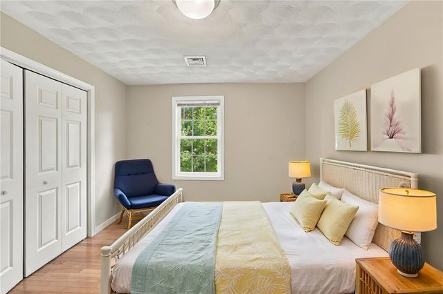 394 Westmoreland Lane, North Kingstown, RI 02874