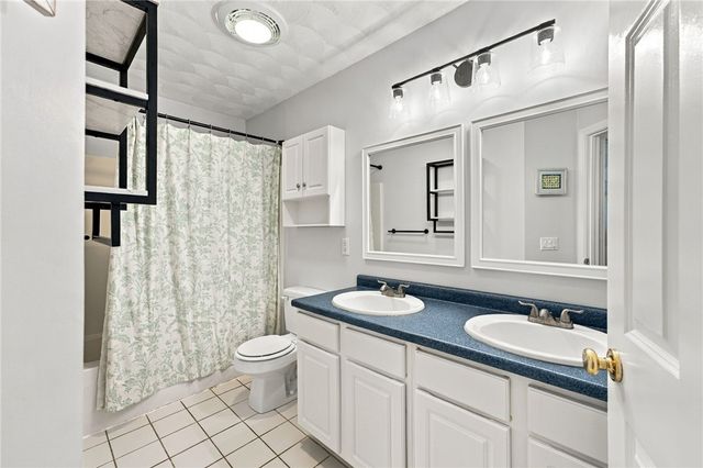 394 Westmoreland Lane, North Kingstown, RI 02874