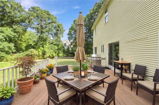 394 Westmoreland Lane, North Kingstown, RI 02874