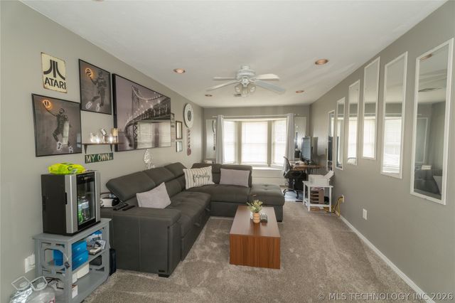 8920 S Braden Avenue, Tulsa, OK 74137