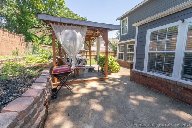 8920 S Braden Avenue, Tulsa, OK 74137