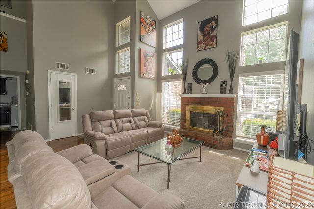 8920 S Braden Avenue, Tulsa, OK 74137