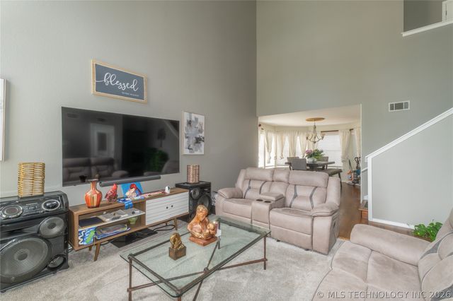 8920 S Braden Avenue, Tulsa, OK 74137