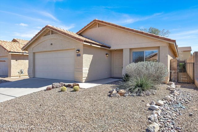 7757 S Precious Opal Drive, Tucson, AZ 85747