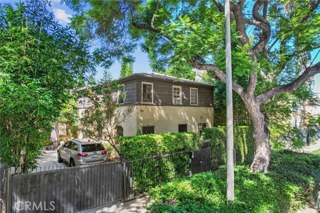 155 S Westmoreland Avenue, Los Angeles, CA 90004