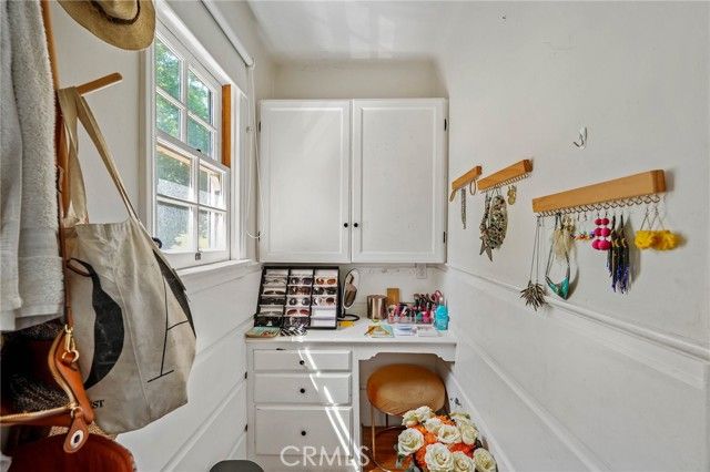 155 S Westmoreland Avenue, Los Angeles, CA 90004