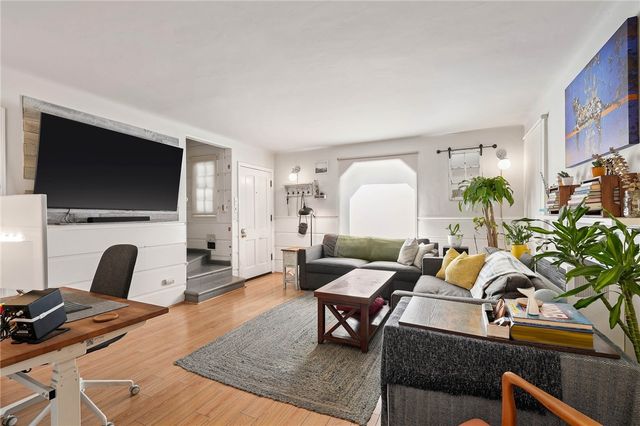 155 S Westmoreland Avenue, Los Angeles, CA 90004