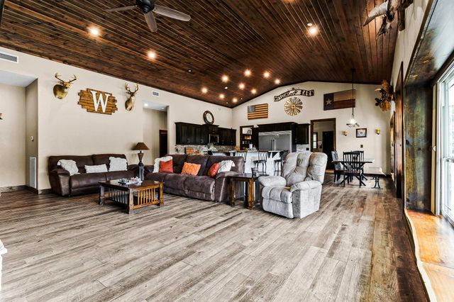 5481 Us Highway 190 W, Livingston, TX 77351