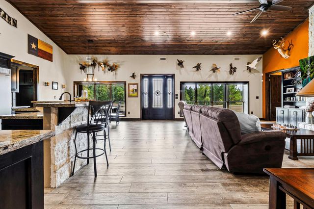 5481 Us Highway 190 W, Livingston, TX 77351