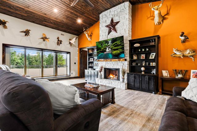 5481 Us Highway 190 W, Livingston, TX 77351