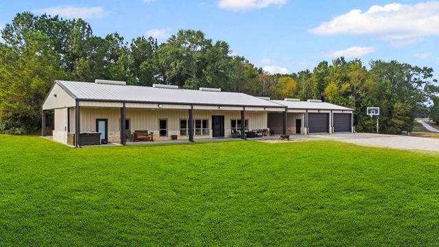 5481 Us Highway 190 W, Livingston, TX 77351