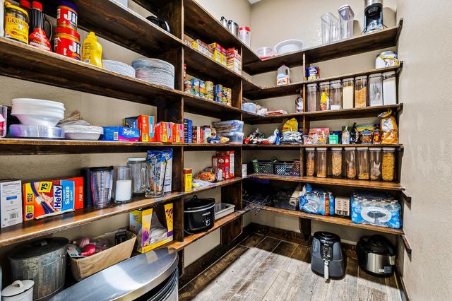 5481 Us Highway 190 W, Livingston, TX 77351