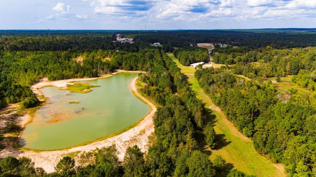 5481 Us Highway 190 W, Livingston, TX 77351