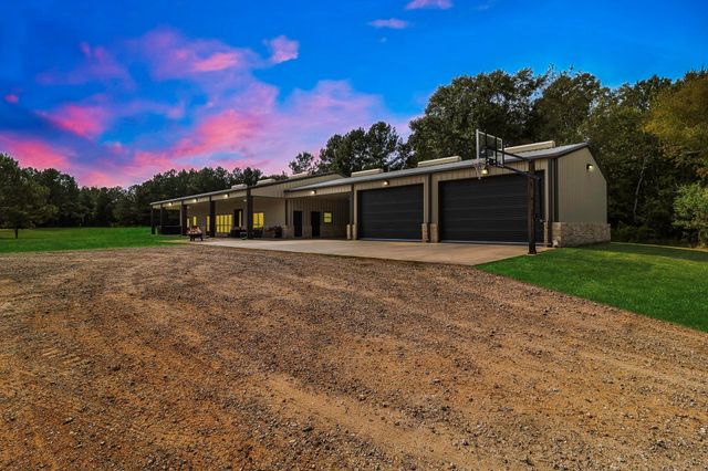 5481 Us Highway 190 W, Livingston, TX 77351