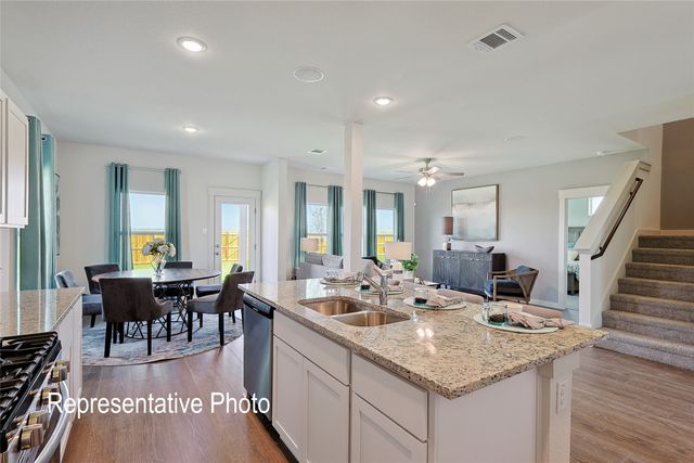 100 John Laurens Drive, Venus, TX 76084