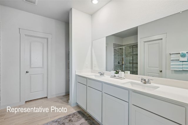 100 John Laurens Drive, Venus, TX 76084