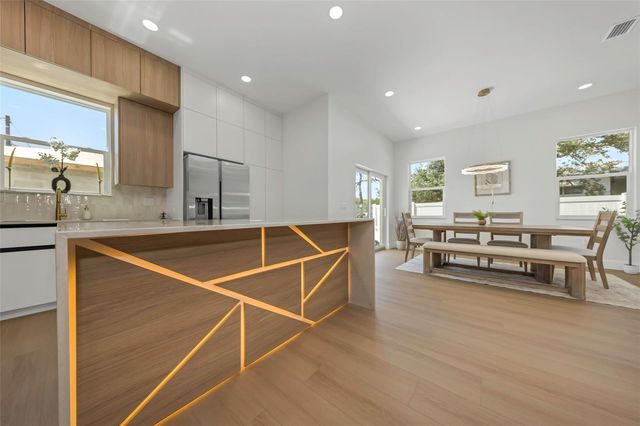 617 FOLSOM STREET S, St Petersburg, FL 33707