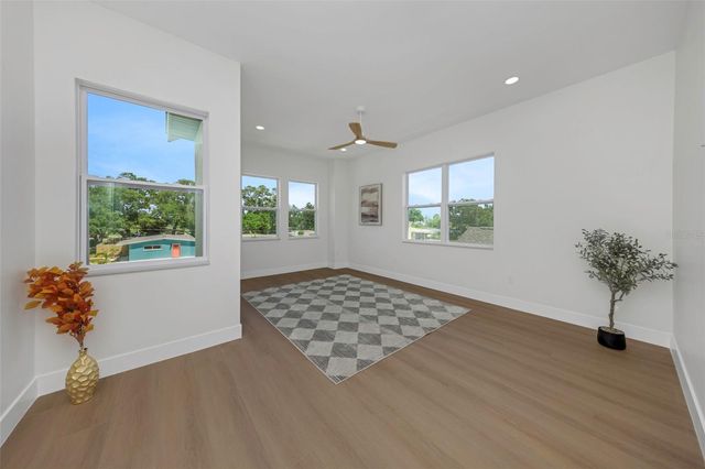 617 FOLSOM STREET S, St Petersburg, FL 33707