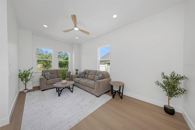 617 FOLSOM STREET S, St Petersburg, FL 33707