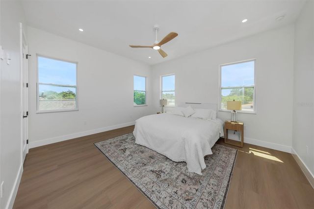 617 FOLSOM STREET S, St Petersburg, FL 33707