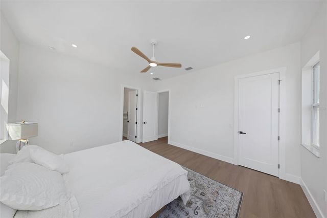 617 FOLSOM STREET S, St Petersburg, FL 33707