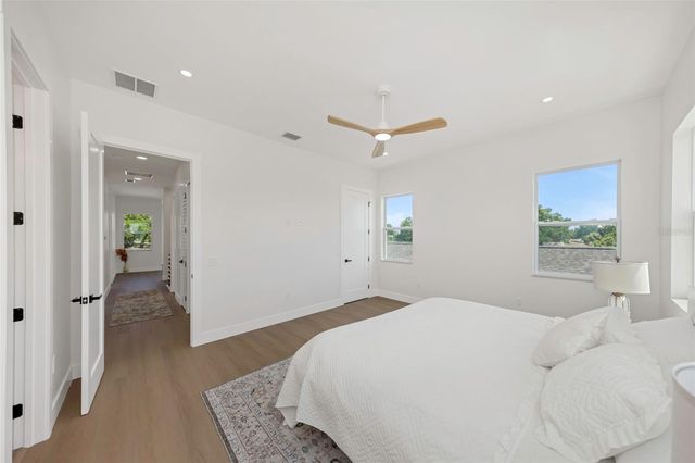 617 FOLSOM STREET S, St Petersburg, FL 33707