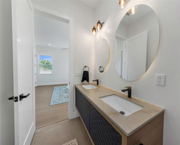 617 FOLSOM STREET S, St Petersburg, FL 33707