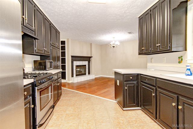 406 Fieldstone Court, Montgomery, AL 36117