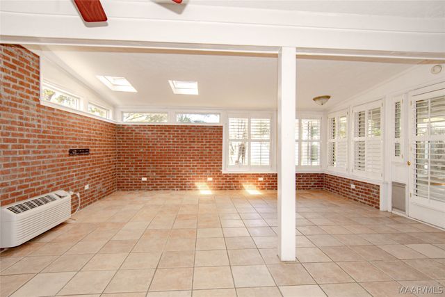 406 Fieldstone Court, Montgomery, AL 36117