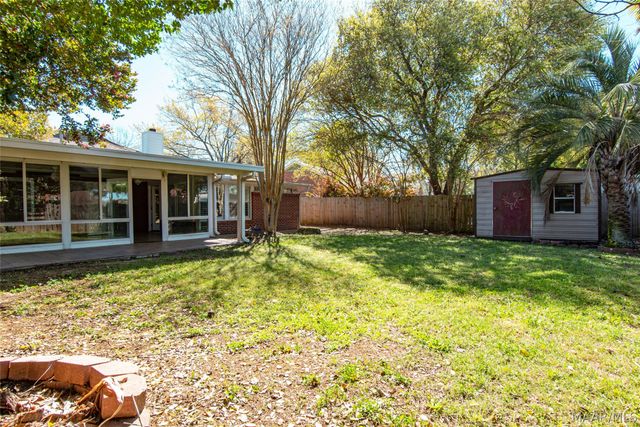 406 Fieldstone Court, Montgomery, AL 36117