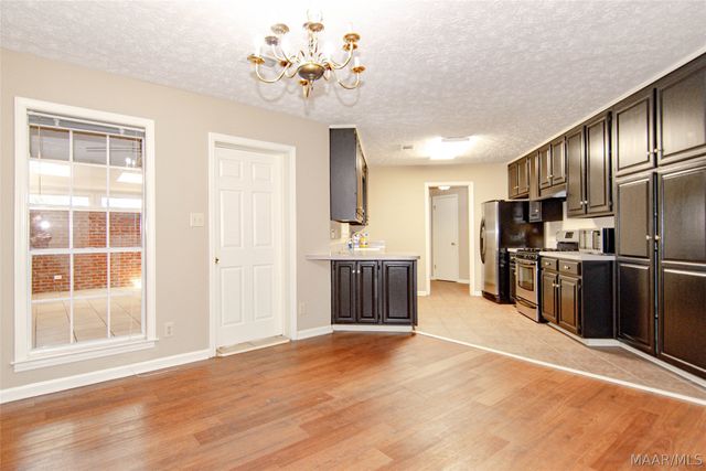 406 Fieldstone Court, Montgomery, AL 36117