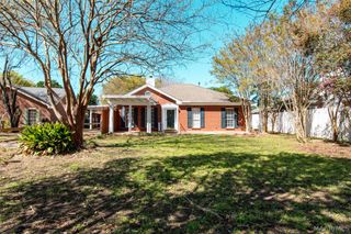 406 Fieldstone Court, Montgomery, AL 36117