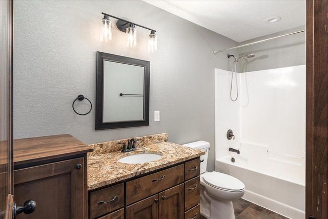 S4676 Erickson LANE, Viroqua, WI 54665