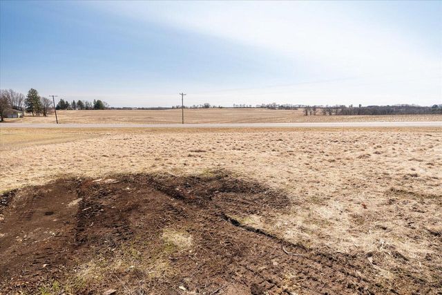 S4676 Erickson LANE, Viroqua, WI 54665