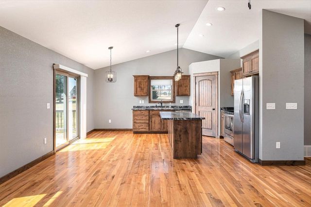 S4676 Erickson LANE, Viroqua, WI 54665