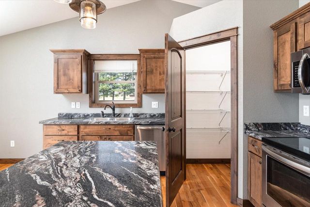 S4676 Erickson LANE, Viroqua, WI 54665