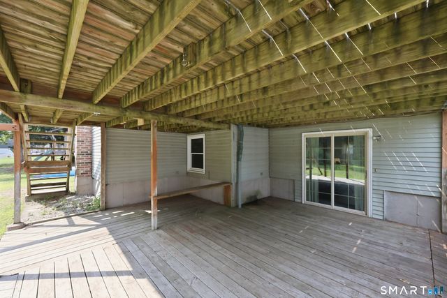 95 Yorktown Road, Southington, CT 06489