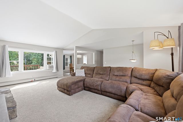 95 Yorktown Road, Southington, CT 06489
