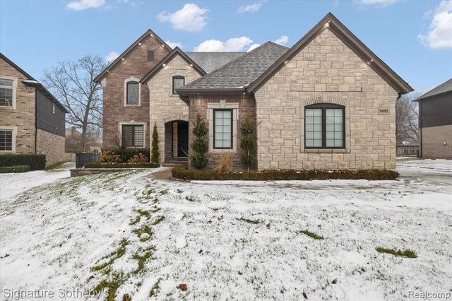 54085 Deadwood Lane, Shelby Twp, MI 48316