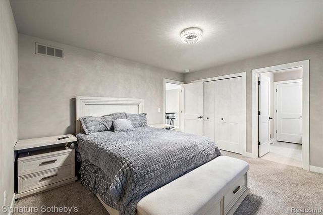 54085 Deadwood Lane, Shelby Twp, MI 48316