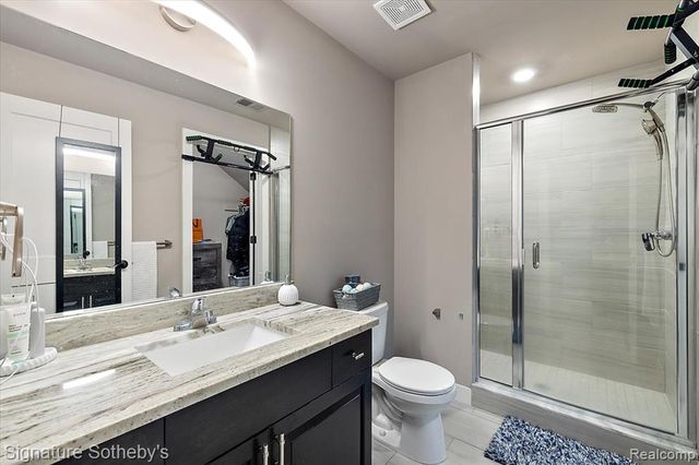 54085 Deadwood Lane, Shelby Twp, MI 48316