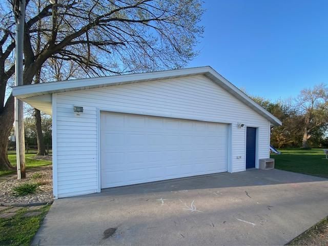 23382 60th Avenue S, Hawley, MN 56549