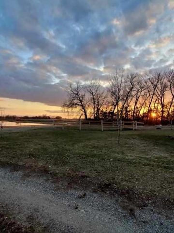 23382 60th Avenue S, Hawley, MN 56549