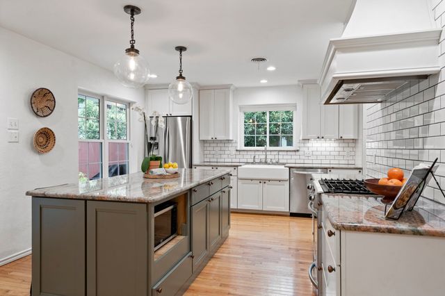 7845 Blackbird Lane, Dallas, TX 75238