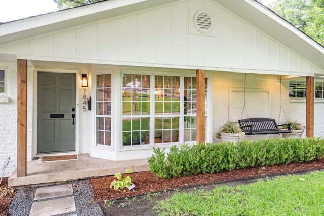 7845 Blackbird Lane, Dallas, TX 75238