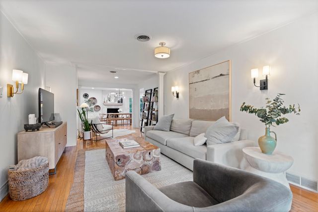 7845 Blackbird Lane, Dallas, TX 75238