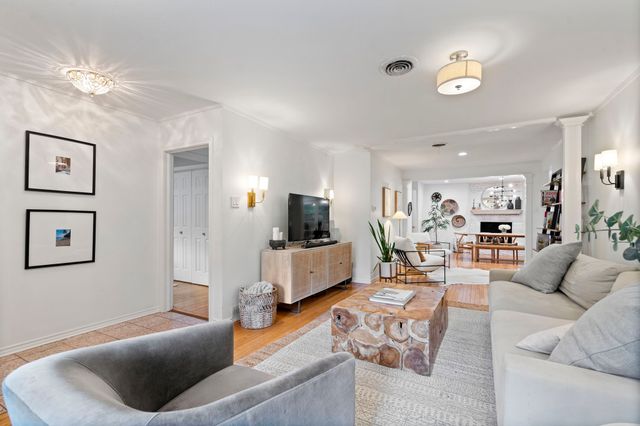 7845 Blackbird Lane, Dallas, TX 75238