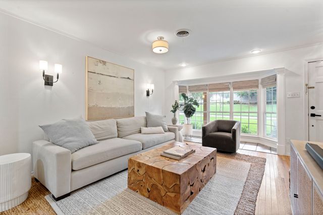 7845 Blackbird Lane, Dallas, TX 75238