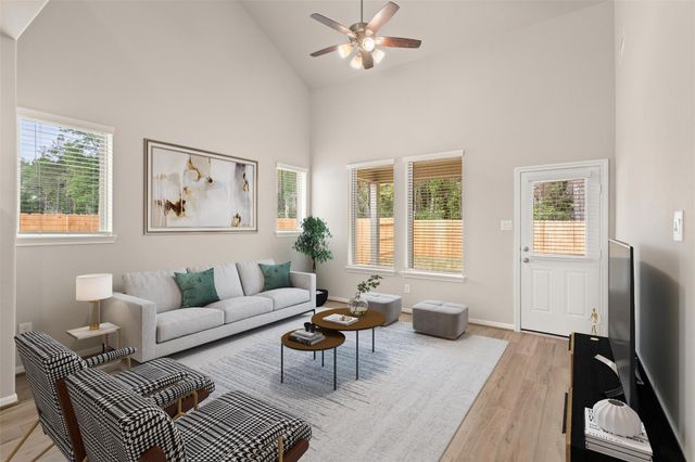 21615 Foxes Trove Trail, Magnolia, TX 77355